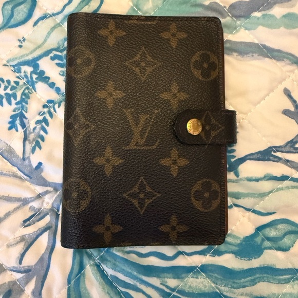 Louis Vuitton Handbags - Louis Vuitton Brown Monogram Agenda Passport Holder